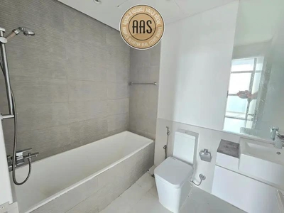 Spacious Apartment ! Garden View ! With All Aminities ! Ready to Move-5