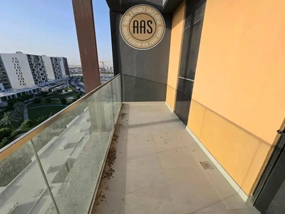 Spacious Apartment ! Garden View ! With All Aminities ! Ready to Move-6