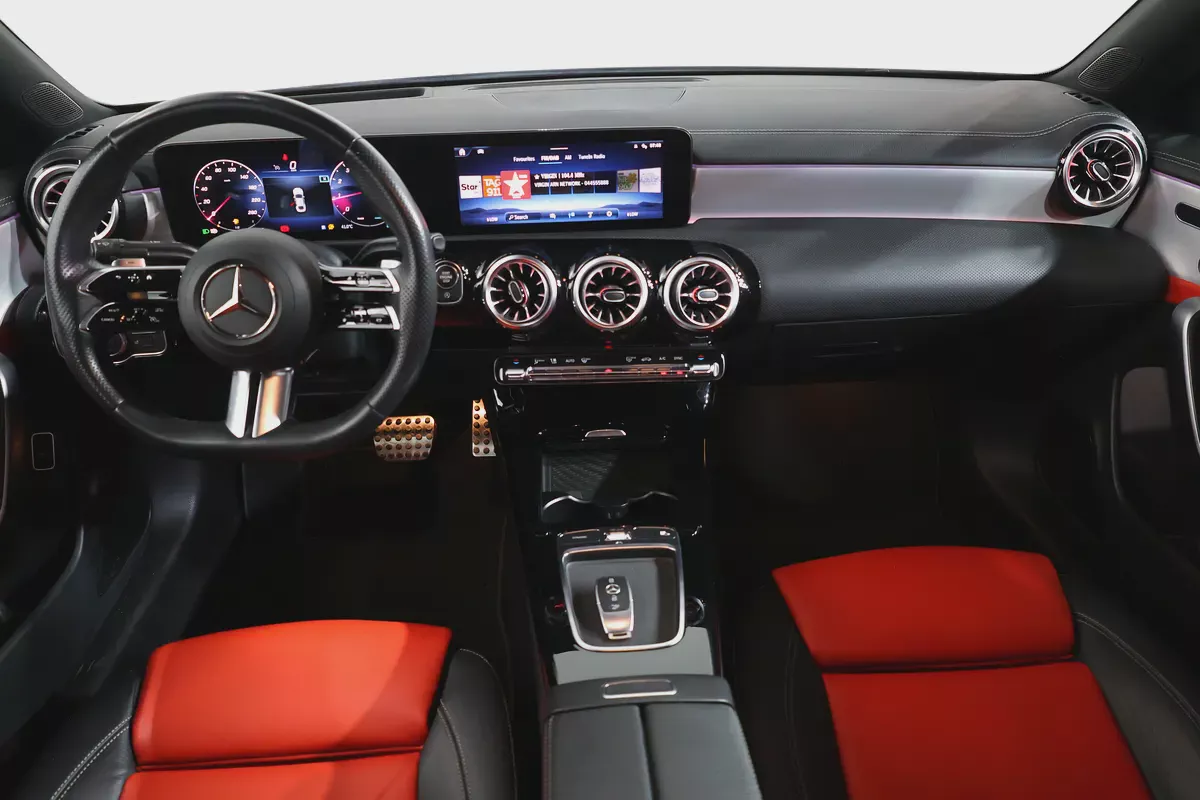 Mercedes CLA 250 4MATIC 2024 I GARGASH WARRANTY + SERVICE CONTRACT I GCC Specs I ACCIDENTS FREE-10-10