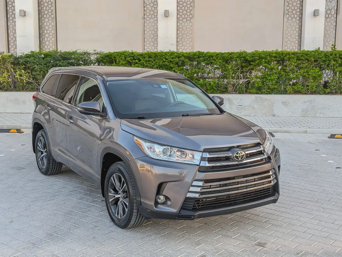 TOYOTA HIGHLANDER 2018 LE V6 3.5L 7 SEATER IN EXCELLENT CONDITION-19-19