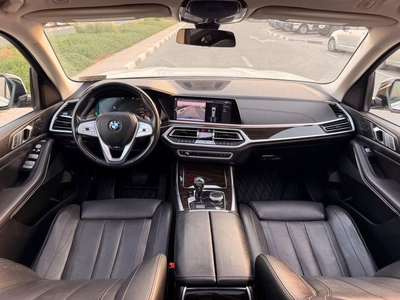BMW X7 40i PURE EXCELLENCE X7 3.0L Full option 2020-4