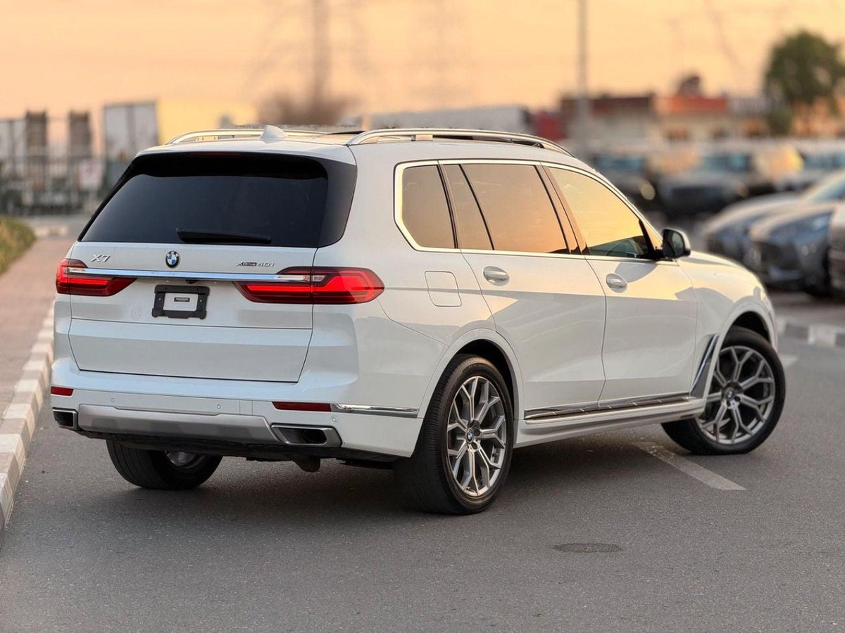 BMW X7 40i PURE EXCELLENCE X7 3.0L Full option 2020-10-0