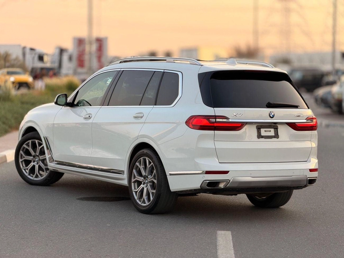 BMW X7 40i PURE EXCELLENCE X7 3.0L Full option 2020-2-0