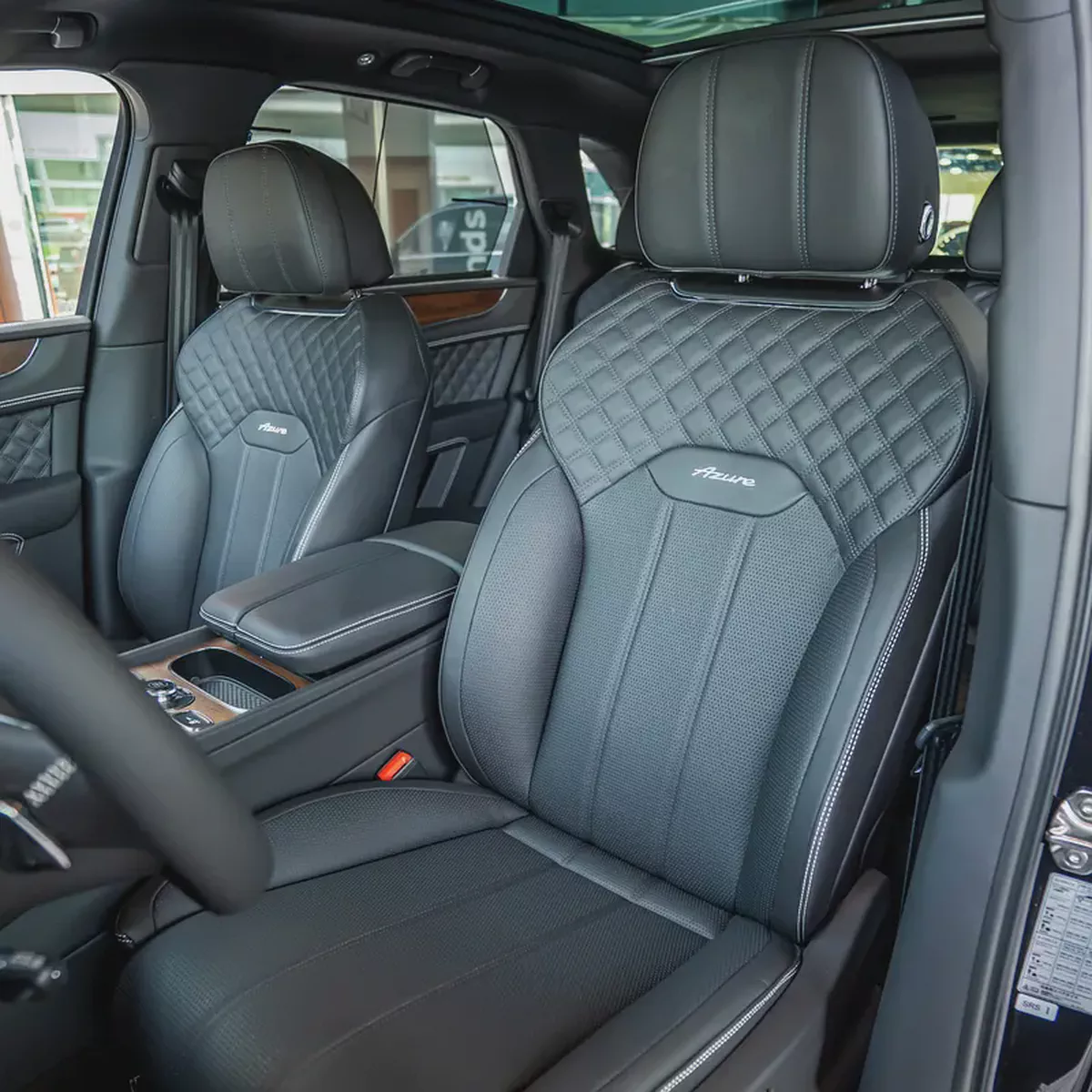 2023 BENTLEY BENTAYGA AZURE BRAND NEW-10-10