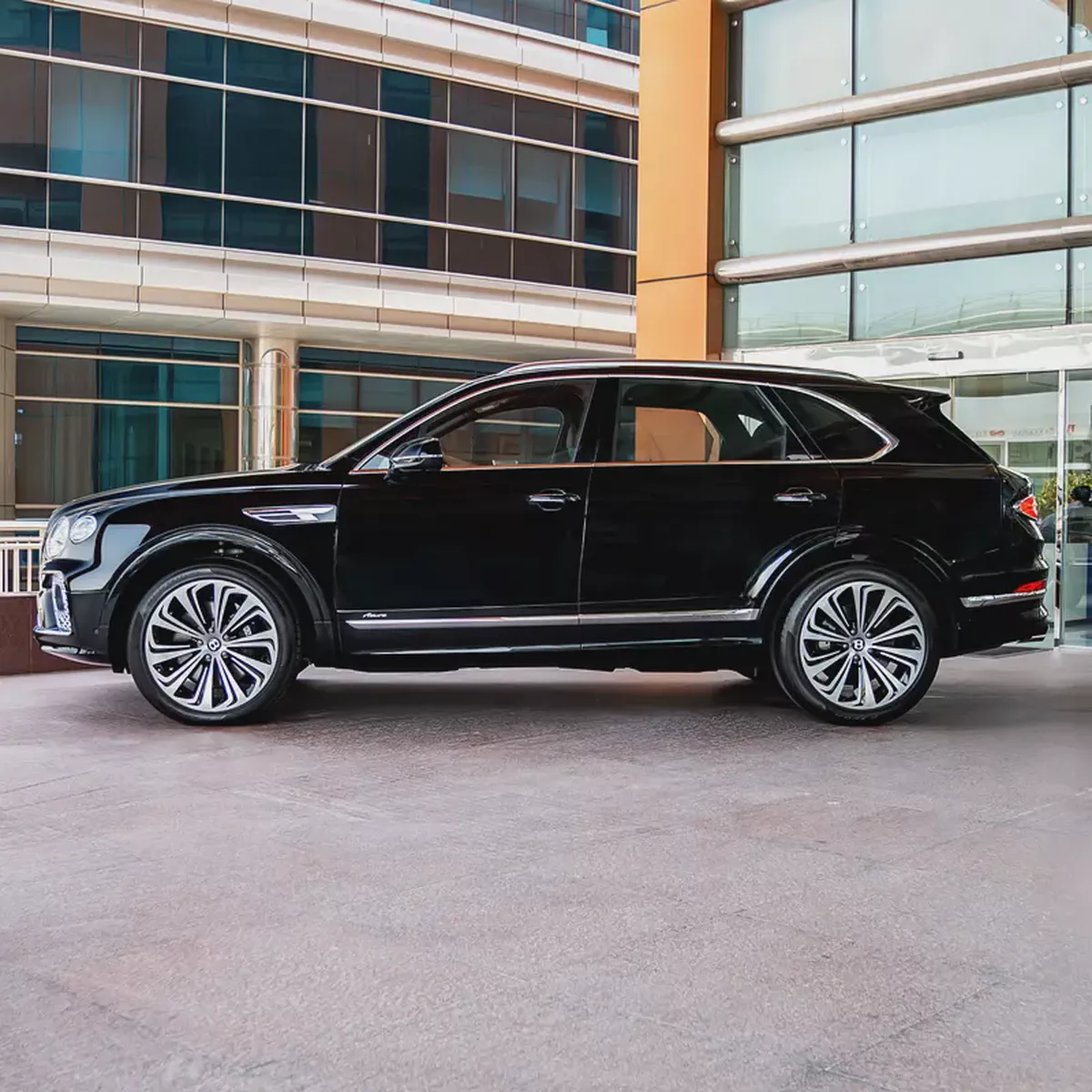 2023 BENTLEY BENTAYGA AZURE BRAND NEW-4-4
