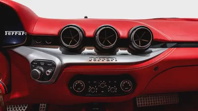 Ferrari F12 Berlinetta 2017 GCC Specs Standard Trim-9