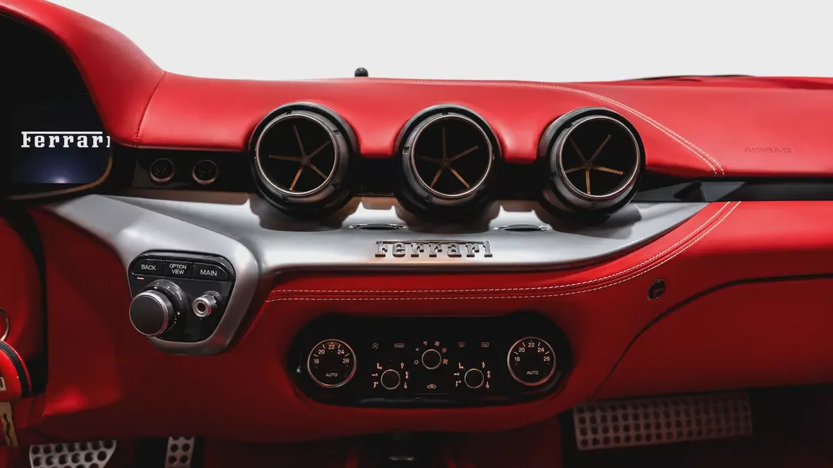 Ferrari F12 Berlinetta 2017 GCC Specs Standard Trim-9-9