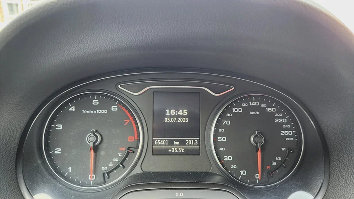2016 AUDI A3 1.4 turbo Black Edition   || RS3 KIT || LOW MILEAGE || NO ACCIDENTS || NO PAINT-12-12