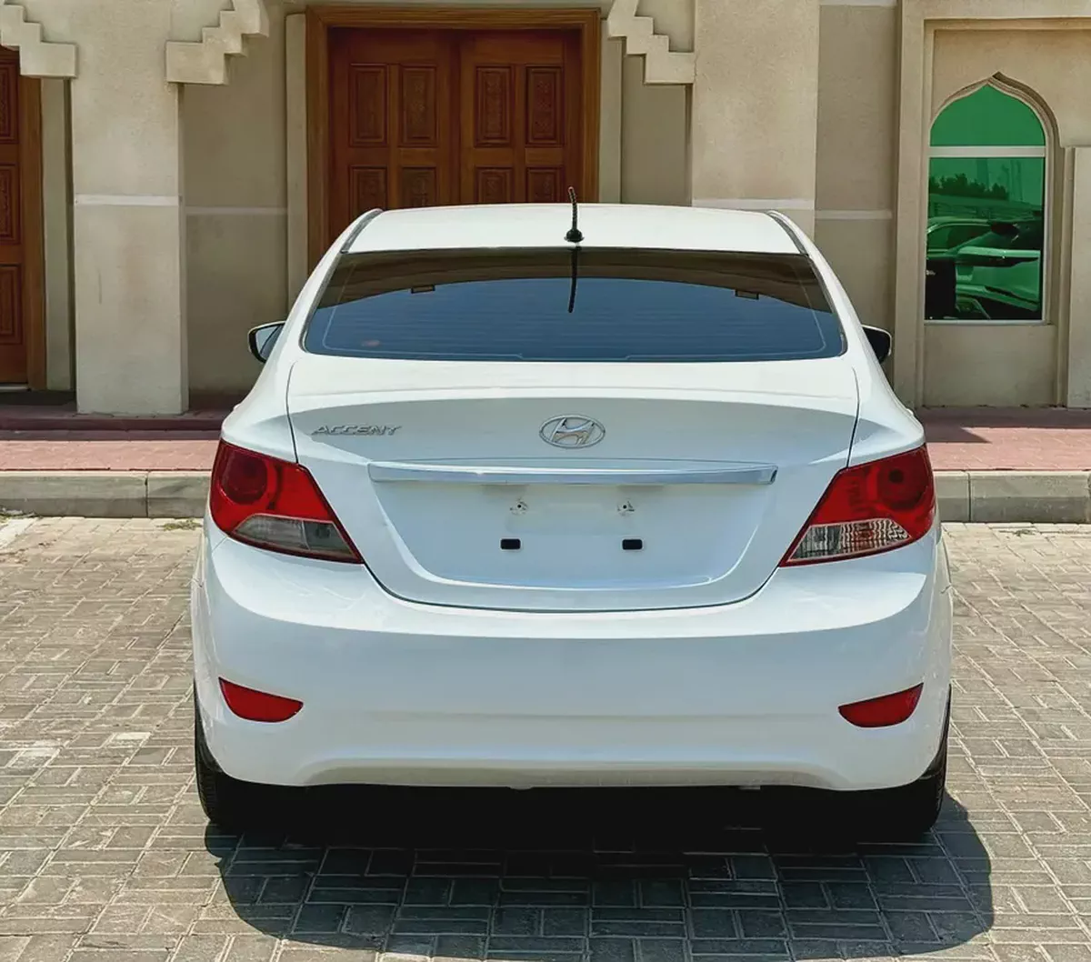 Hyundai Accent 2017 GCC Specs - Well Maintained-3-3