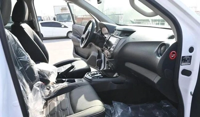 Nissan Navara  2.5L AT DIESEL 2025-7