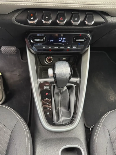 2023 Chevrolet Groove LT - GCC Specs - Like New!-8
