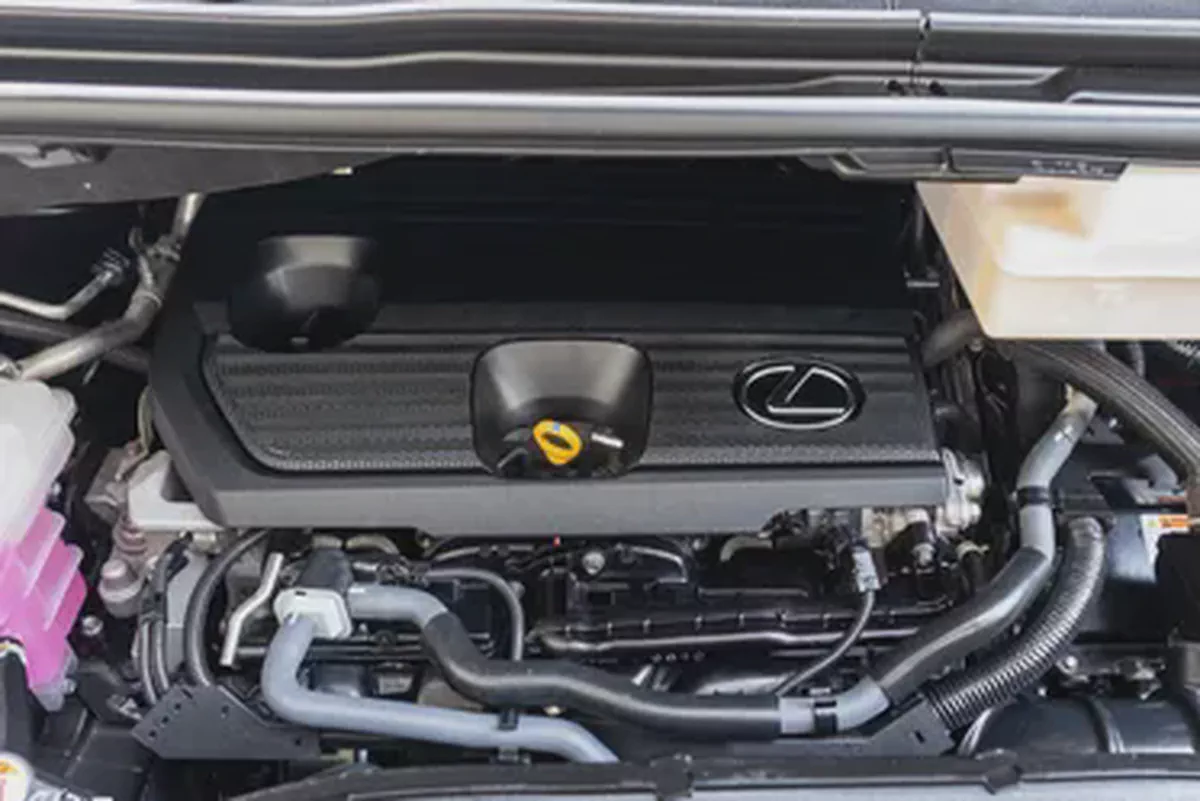Lexus LM 350h 2024-9-9