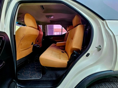 Toyota Fortuner EXR V4 4WD/ GCC SPECS/ LOW MILEAGE/ SINGLE OWNER-8