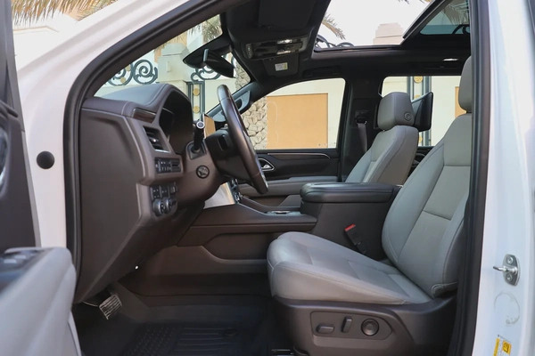 CHEVROLET TAHOE Z71-2022-76000KM-GCC SPECS-UNDER WARRANTY -EXCELLENT CONDITION