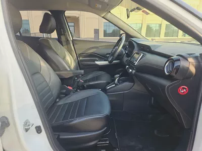 Nissan Kicks 2018 GCC Full Option With Navigation Premium Condition Low Mileage Family SUV-7