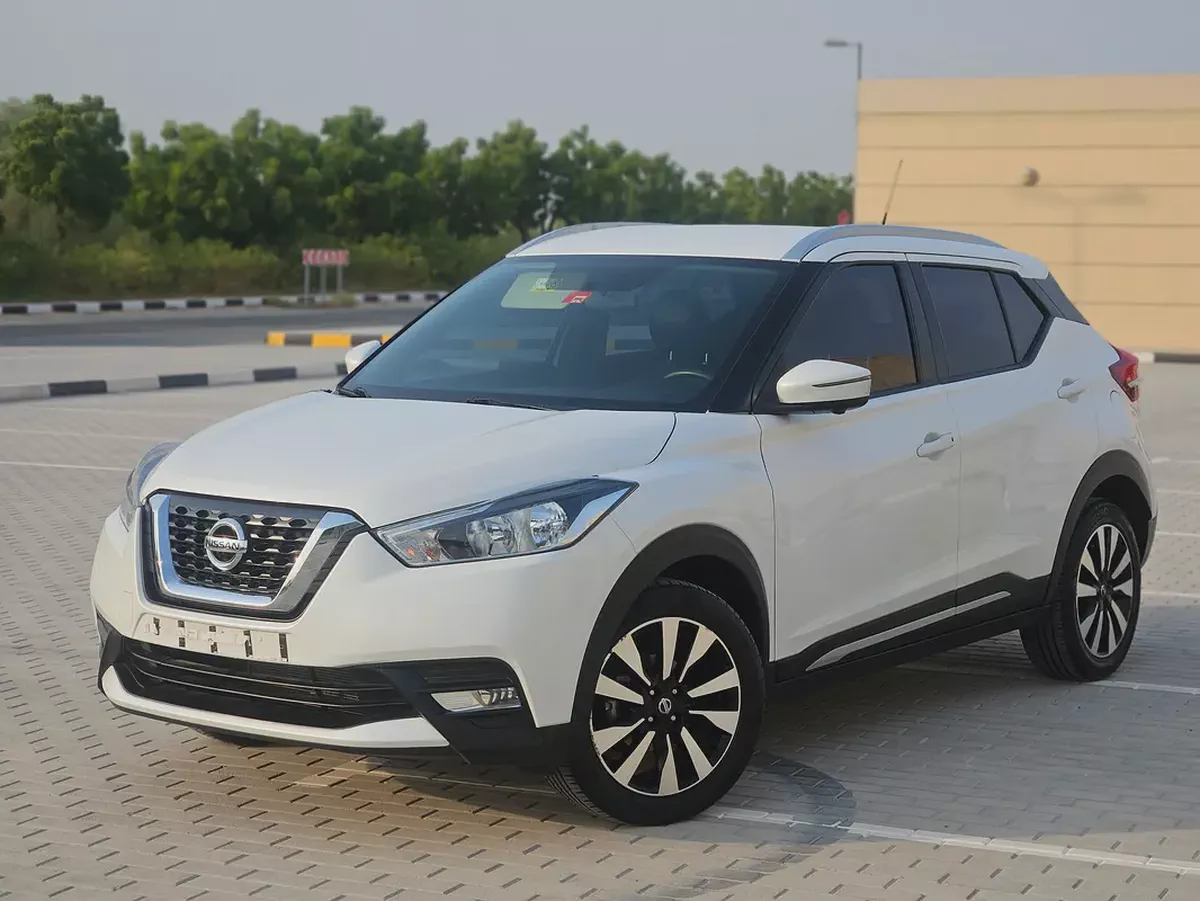 Nissan Kicks 2018 GCC Full Option With Navigation Premium Condition Low Mileage Family SUV