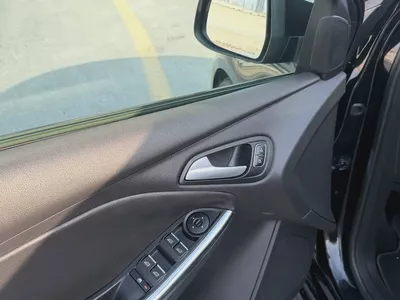 Original Paint | 2015 Ford Focus ST GCC Specs-16