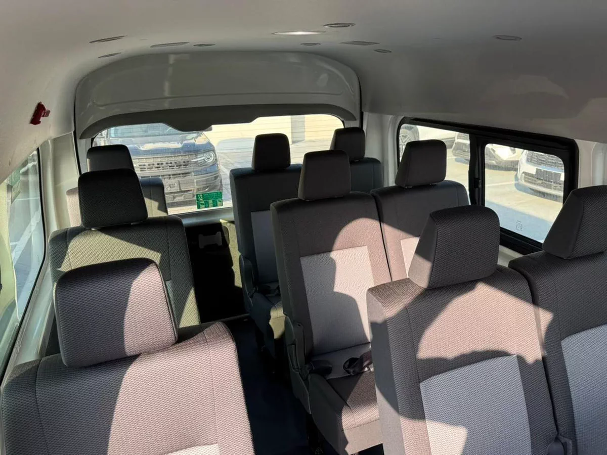 Toyota Hiace GL 2.8L Diesel MT 2026 Export Price @ 158,000 AED-5-0