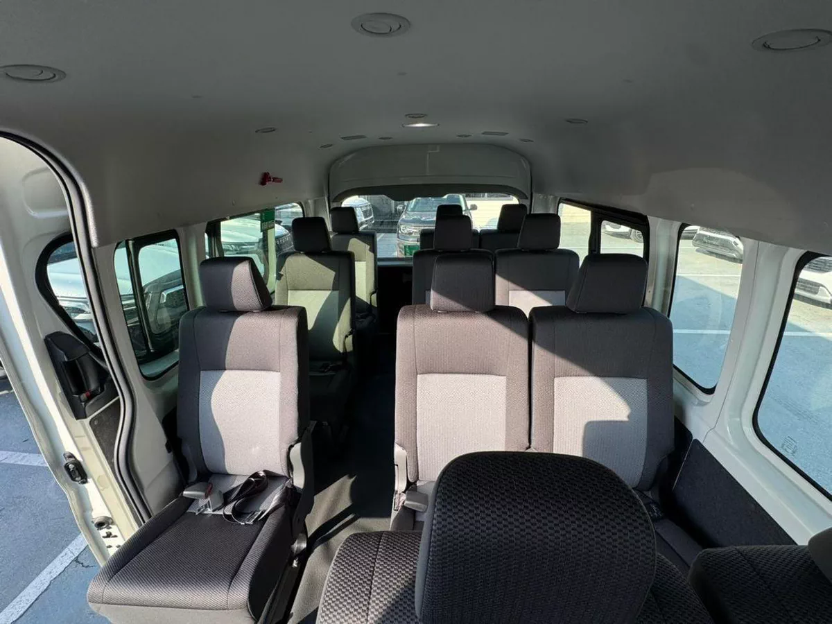 Toyota Hiace GL 2.8L Diesel MT 2026 Export Price @ 158,000 AED-6-0