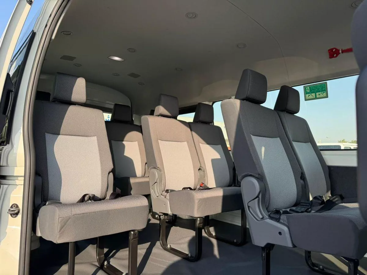 Toyota Hiace GL 2.8L Diesel MT 2026 Export Price @ 158,000 AED-7-0