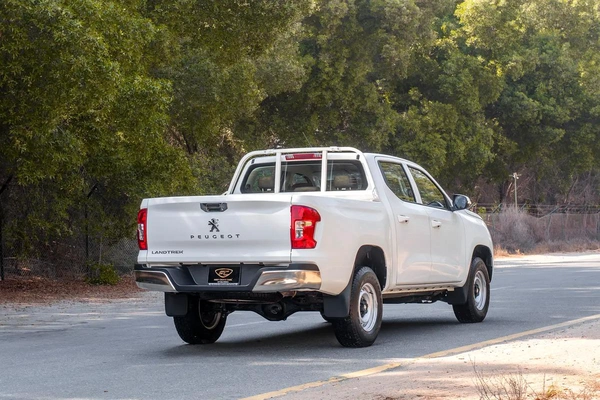 Brand New | Landtrek | Double Cabin 4X2 Manual | Diesel | GCC Specs | Ref#P16374