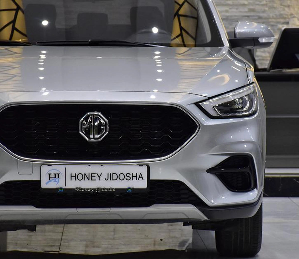 MG ZS ( 2022 Model ) in Silver Color GCC Specs-8-8