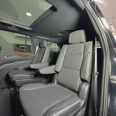 2024 Cadillac Escalade Premium Luxury-10