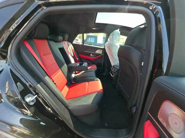 Mercedes Benz GLE 450 Coupe Under Agency Warranty 2026 GCC - AED 389,000