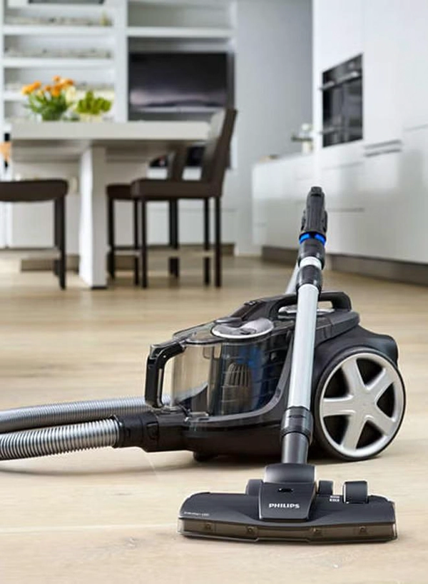 Philips PowerPro Expert Bagless Vacuum Cleaner - PowerCyclone 8, TriActive+ LED Nozzle, 2L Dust Capacity, 900 W FC9747/09 Ink Black