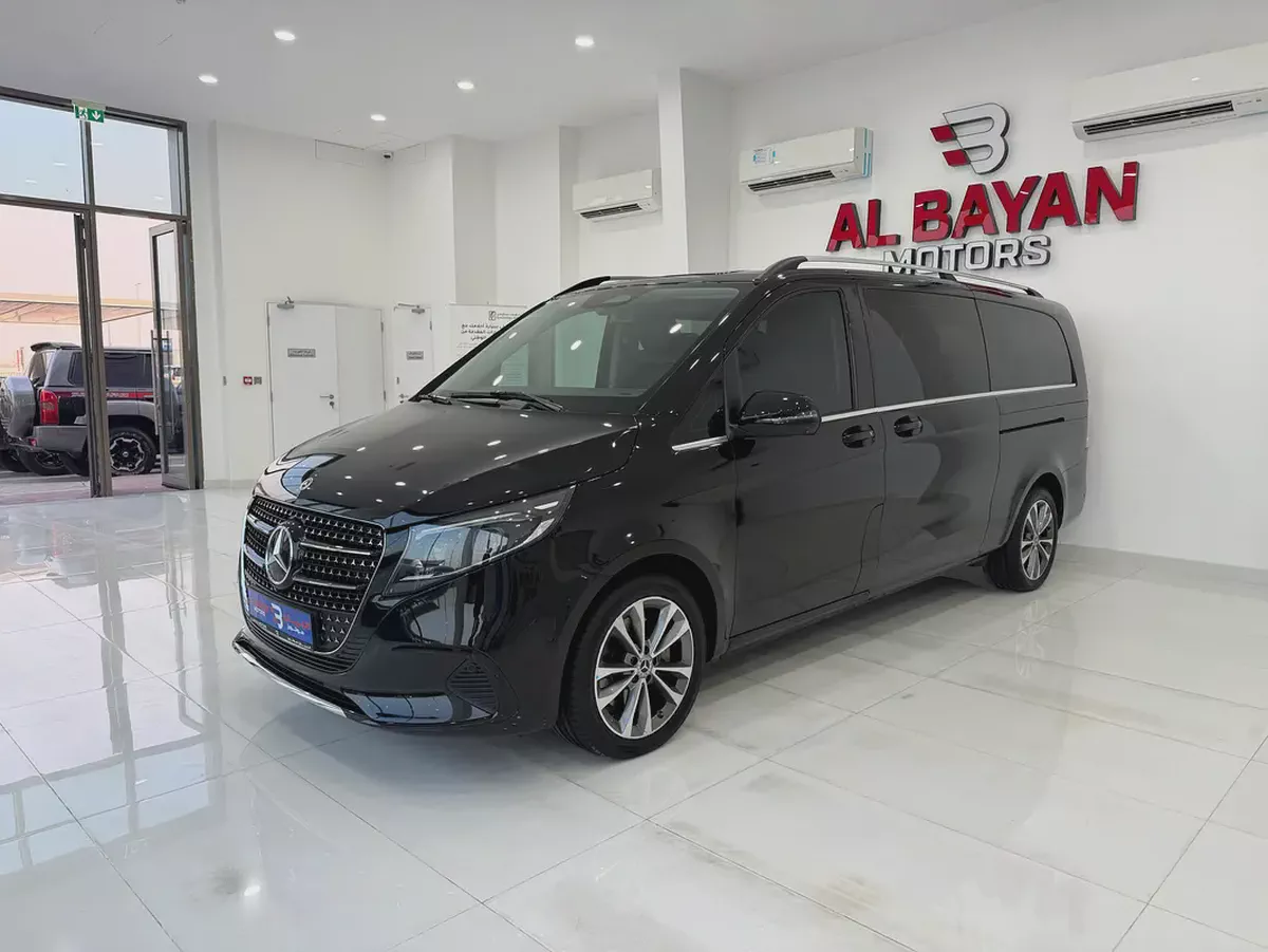 مرسيدس بنز V300 2025 اسود / اسود خليجي-1-1
