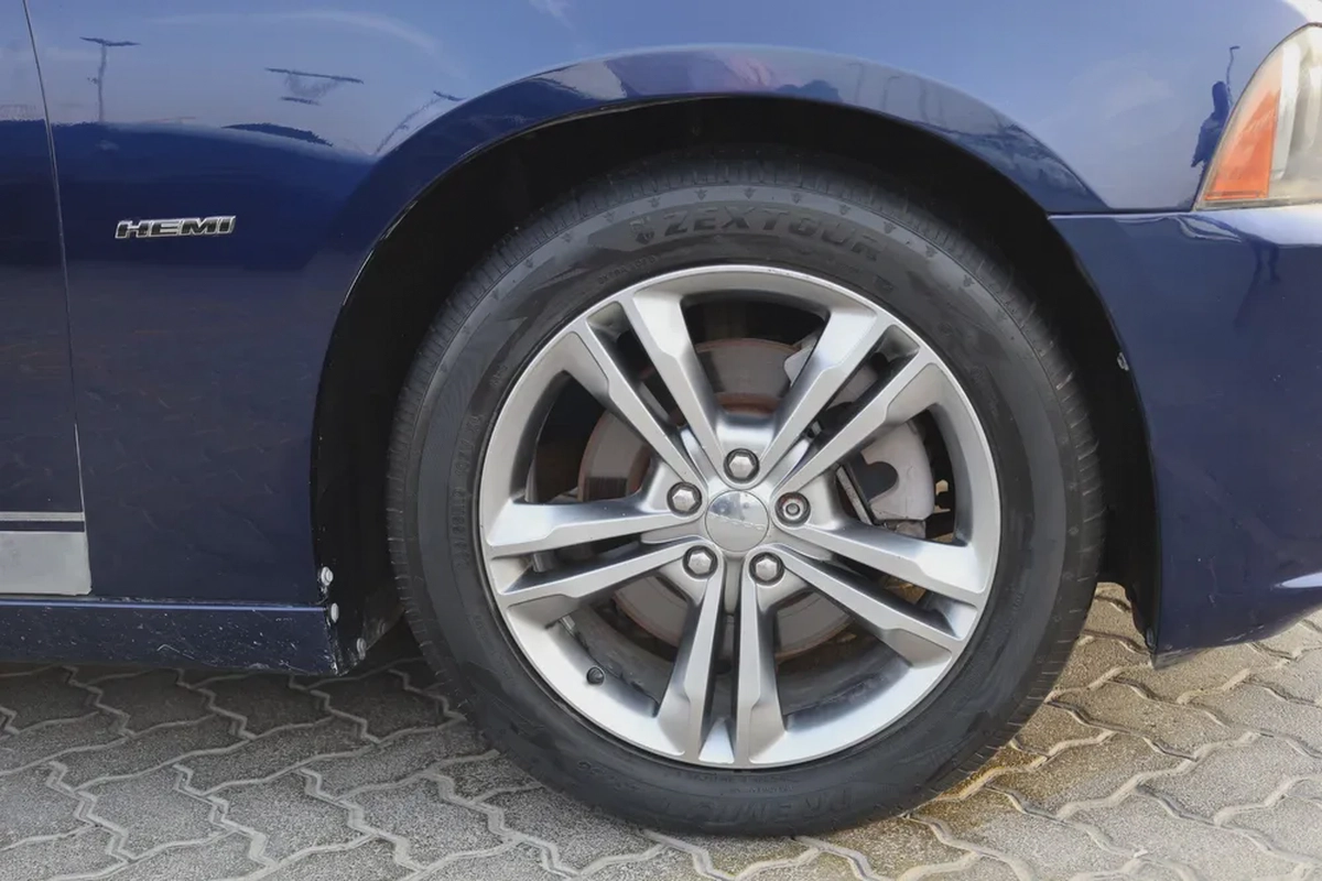Used Dodge Charger R/T Road Track 5.7L 2013-5-5