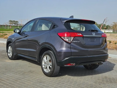 Honda HR-V EX 2020 GCC Specs - Pristine Condition With Low KM Avalible With Bank Finance-15