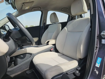 Honda HR-V EX 2020 GCC Specs - Pristine Condition With Low KM Avalible With Bank Finance-6