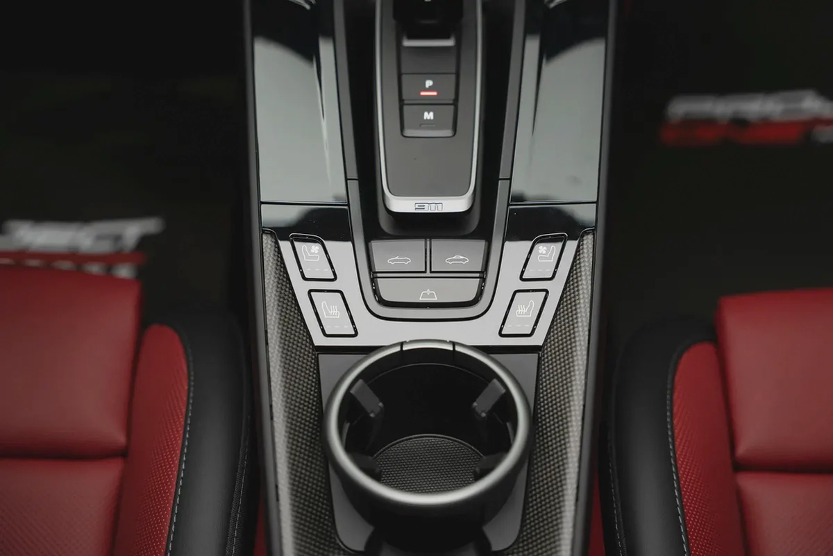 2025 PORSCHE 911 CARRERA 4 GTS WITH WARRANTY-13-13