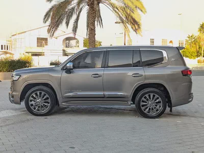 TOYOTA LAND CRUISER 2013 FACELIFTED 2025 WITH INTERIOR AND EXTERIOR GCC V6 4.0L-16