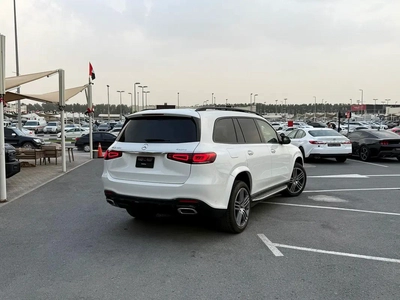Mercedes-Benz GLS 450 4MATIC-4