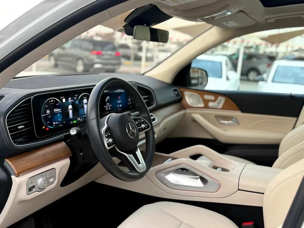 Mercedes-Benz GLS 450 4MATIC