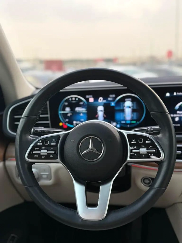Mercedes-Benz GLS 450 4MATIC