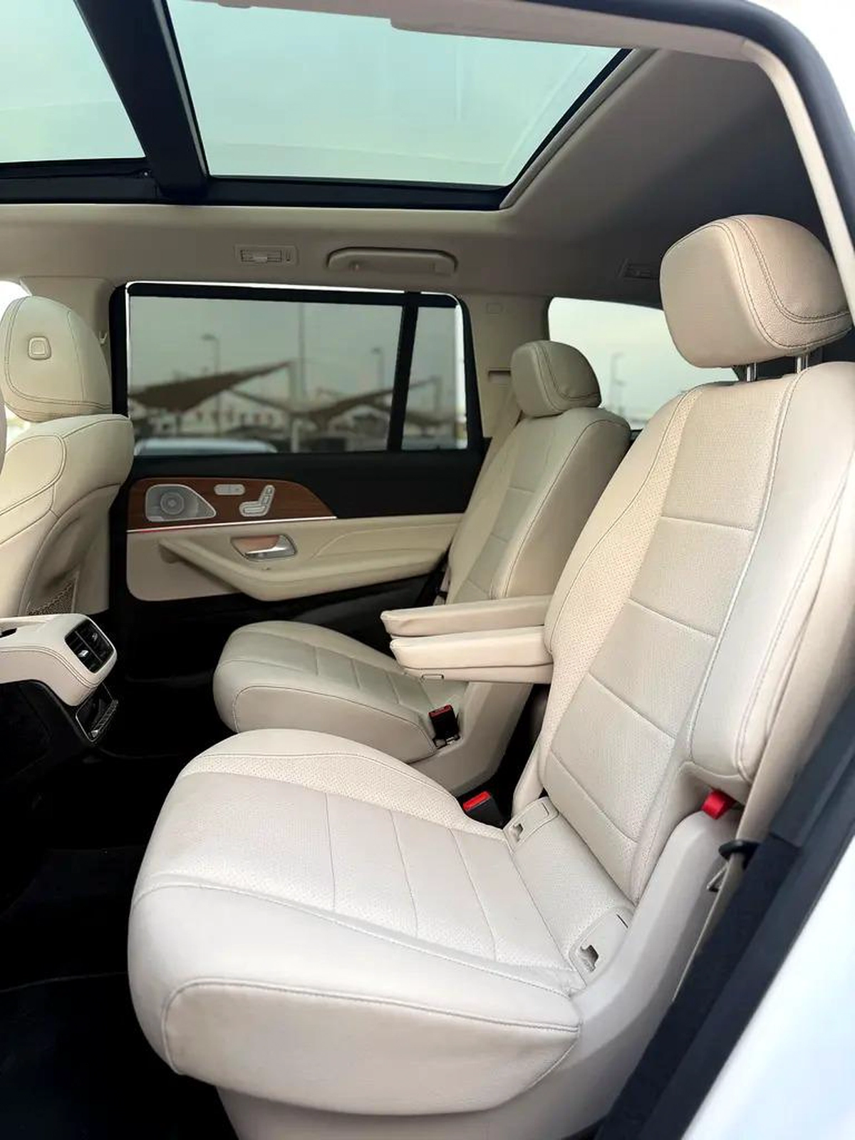 Mercedes-Benz GLS 450 4MATIC-6-6