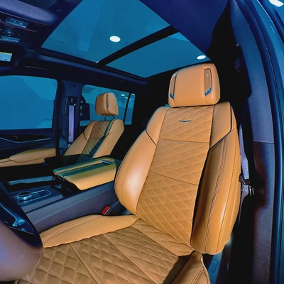 2023 Cadillac Escalade Premium Luxury ESV-9