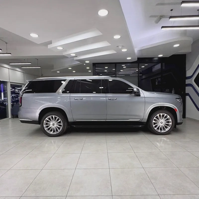 2023 Cadillac Escalade Premium Luxury ESV-3