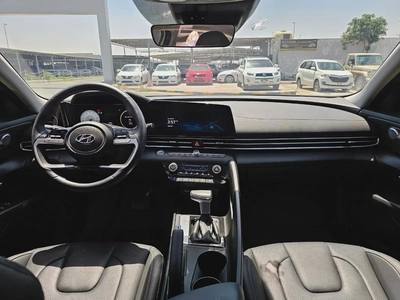 Hyundai Avante 2021 | Korean Specs | Excellent Condition-5