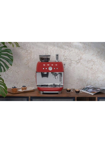 smeg ‘50’s Style’ Coffee Machine with Built in Grinder 0.01 L 1600 W EGF03RDAU Red-5