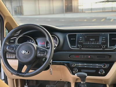 Kia Carnival 2018 GCC Specs-10