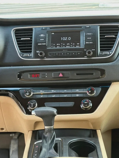 Kia Carnival 2018 GCC Specs-11