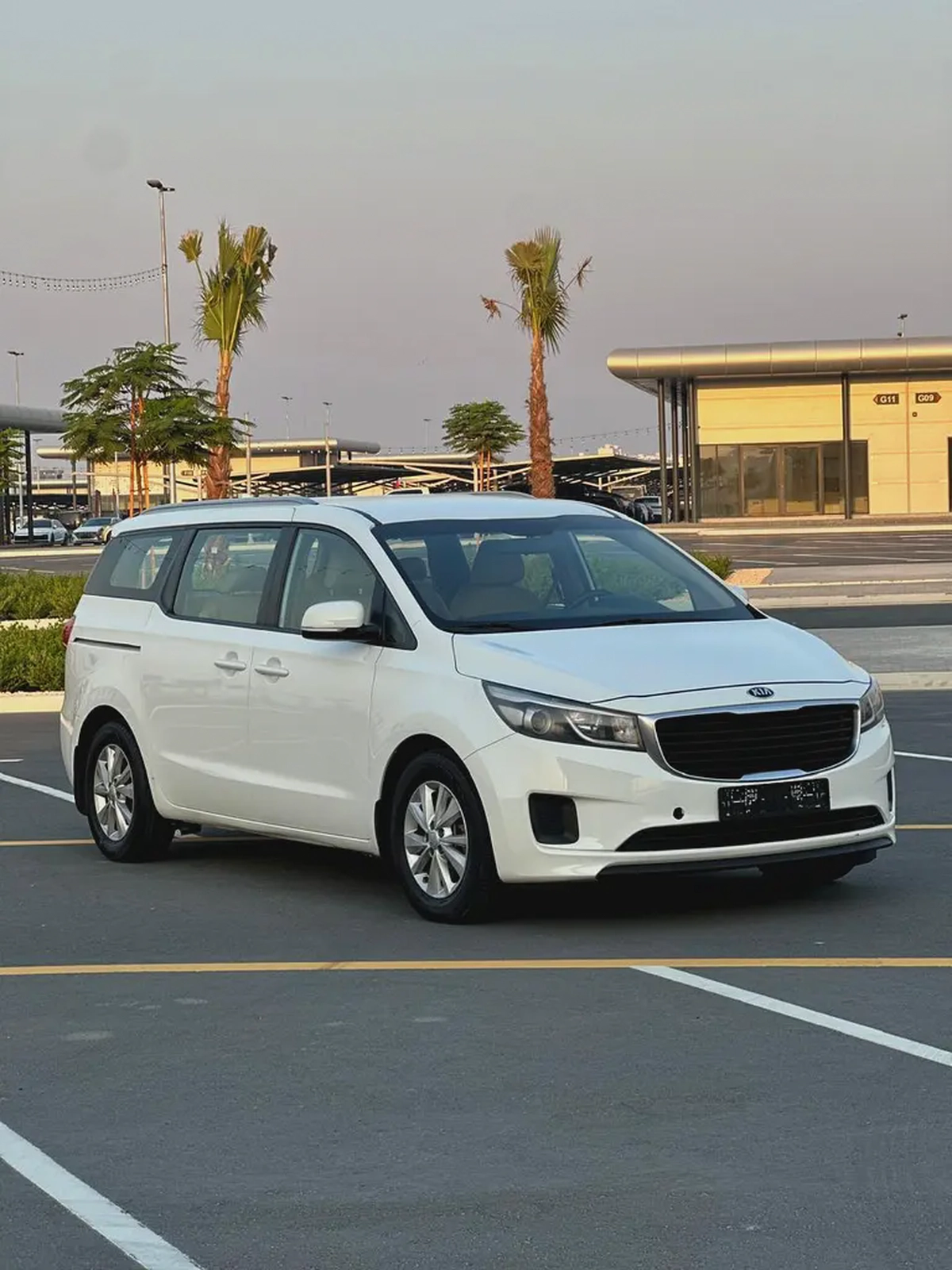 Kia Carnival 2018 GCC Specs-1-1