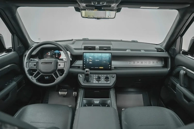 2025 LAND ROVER DEFENDER OCTA EDITION ONE-5