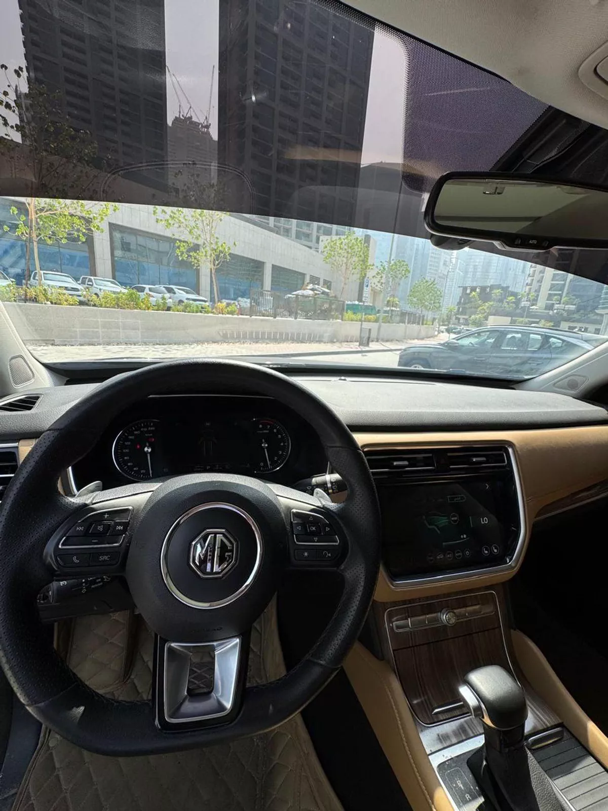 MG RX8 LUXURY | GCC Specs | under warranty-9-0