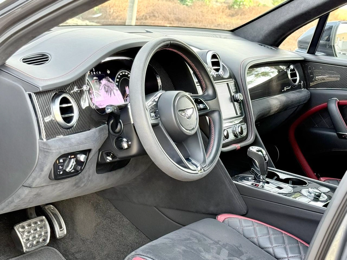 BENTLEY BENTAYGA W12 SPEED | YEAR: 2020 | FULL-SERVICE HISTORY WITH AGENCY AND UNDER WARRANTY-14-14