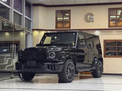 G 63 AMG / 3,600 Km / FULL OPTION / CARBON PACKAGE / 5 YEARS WARRANTY-0